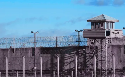 De Alcatraz à Mossoró: A Inteligência Artificial Redefinindo a Segurança Prisional