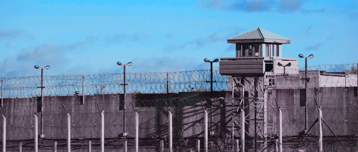 De Alcatraz à Mossoró: A Inteligência Artificial Redefinindo a Segurança Prisional