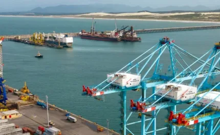 Em uma área de 13 mil hectares, o Complexo Industrial e Portuário do Pecém opera com 800 dispositivos conectados e uma exigência absoluta: manter tudo funcionando, sem margem para falhas.